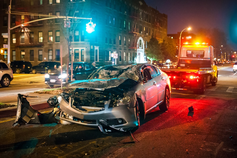 Accidente de Auto: Efecto de Sonido Intenso y Realista para Escenas Impactantes